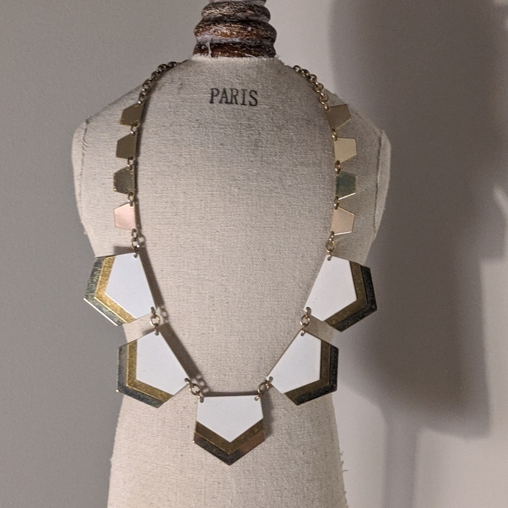 Express Statement Necklace - image 1